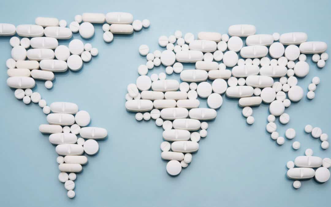 pills,in,world,map,shape